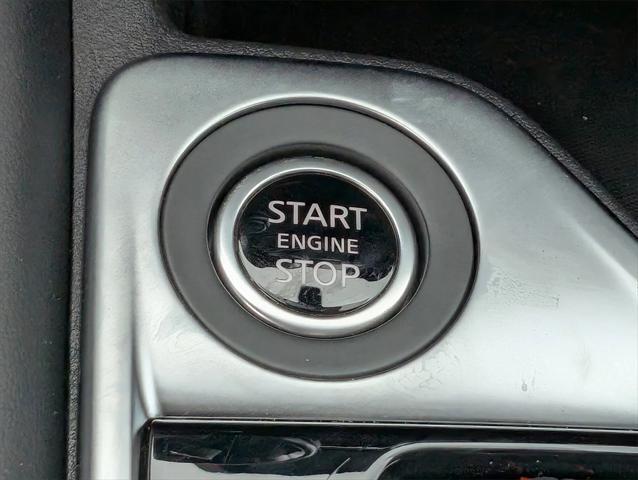 new 2025 Nissan Sentra car, priced at $27,923