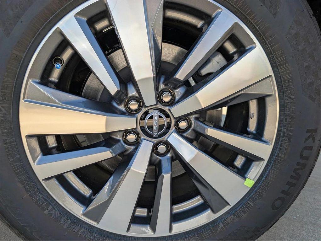 new 2025 Nissan Pathfinder car, priced at $35,566