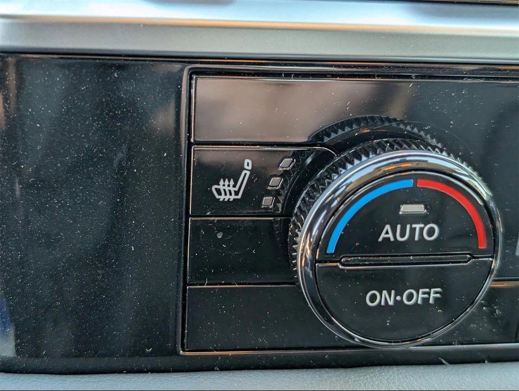 new 2025 Nissan Pathfinder car, priced at $35,566