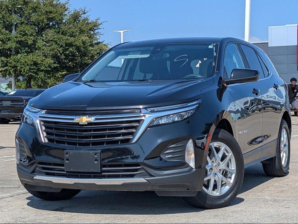 used 2022 Chevrolet Equinox car, priced at $18,400