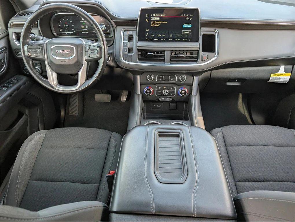 used 2023 GMC Yukon car, priced at $40,900