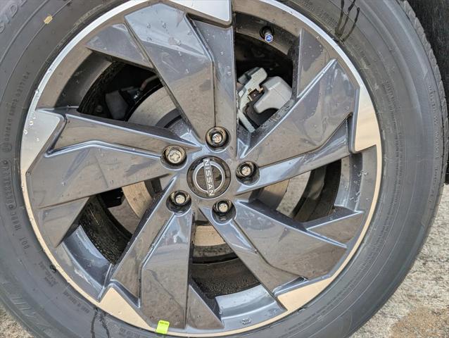 new 2025 Nissan Rogue car, priced at $32,137