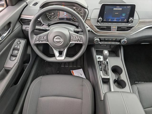 new 2025 Nissan Altima car, priced at $27,625