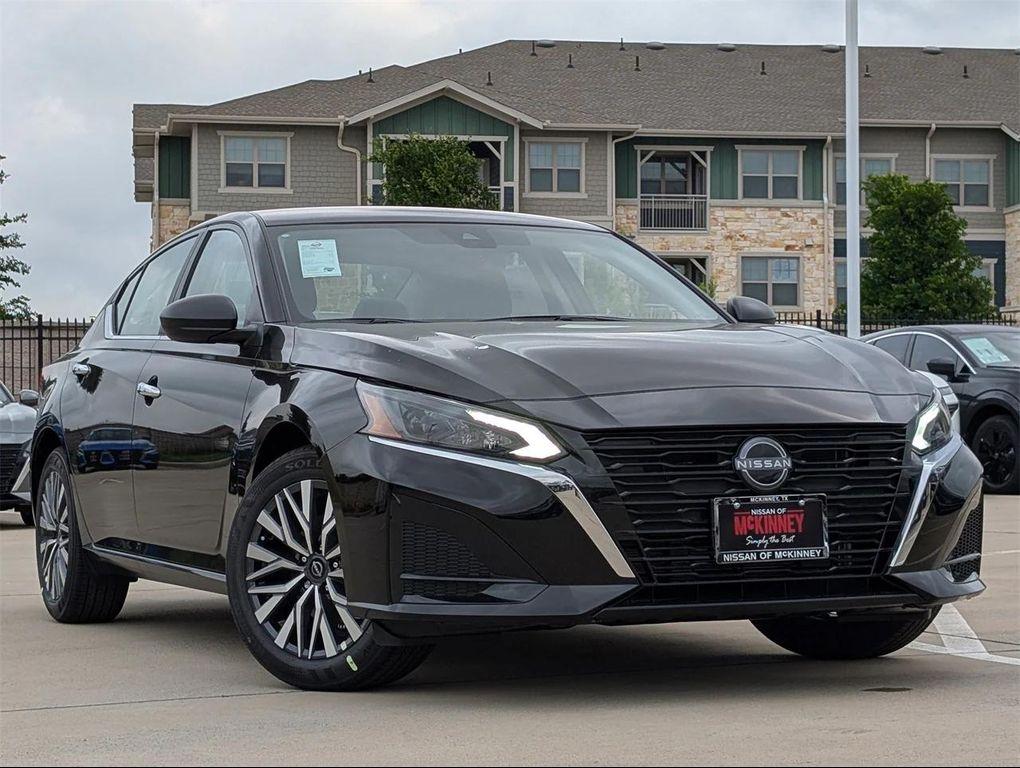 new 2025 Nissan Altima car, priced at $26,425