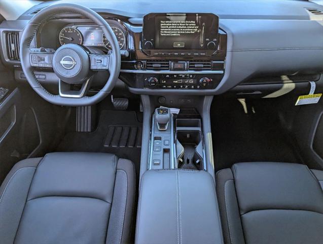 new 2025 Nissan Pathfinder car, priced at $41,017