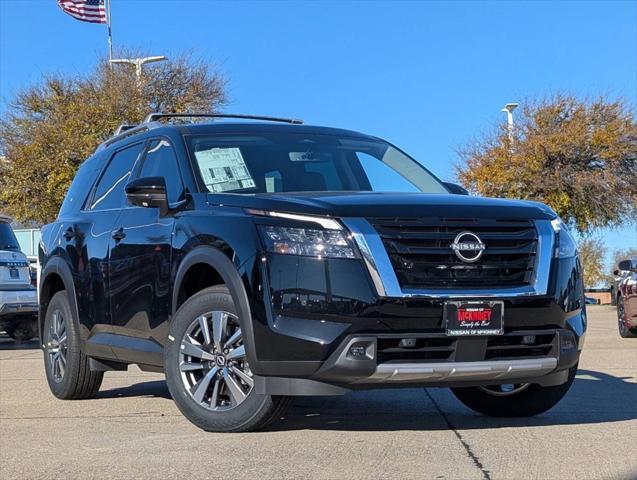 new 2025 Nissan Pathfinder car, priced at $41,017