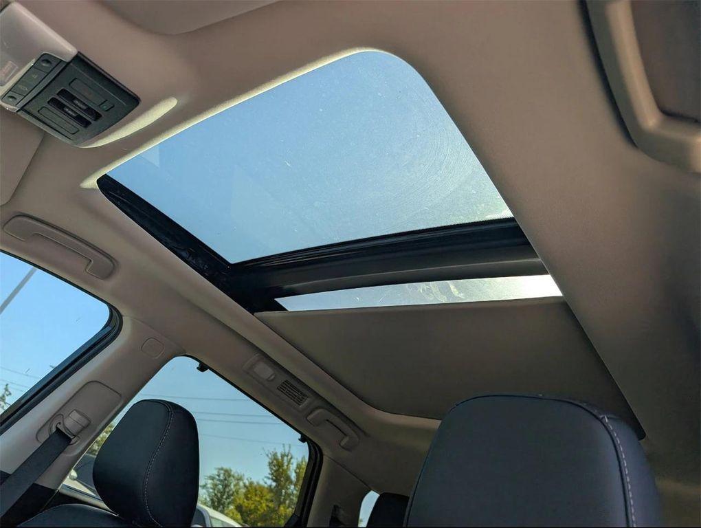 new 2025 Nissan Pathfinder car, priced at $39,796