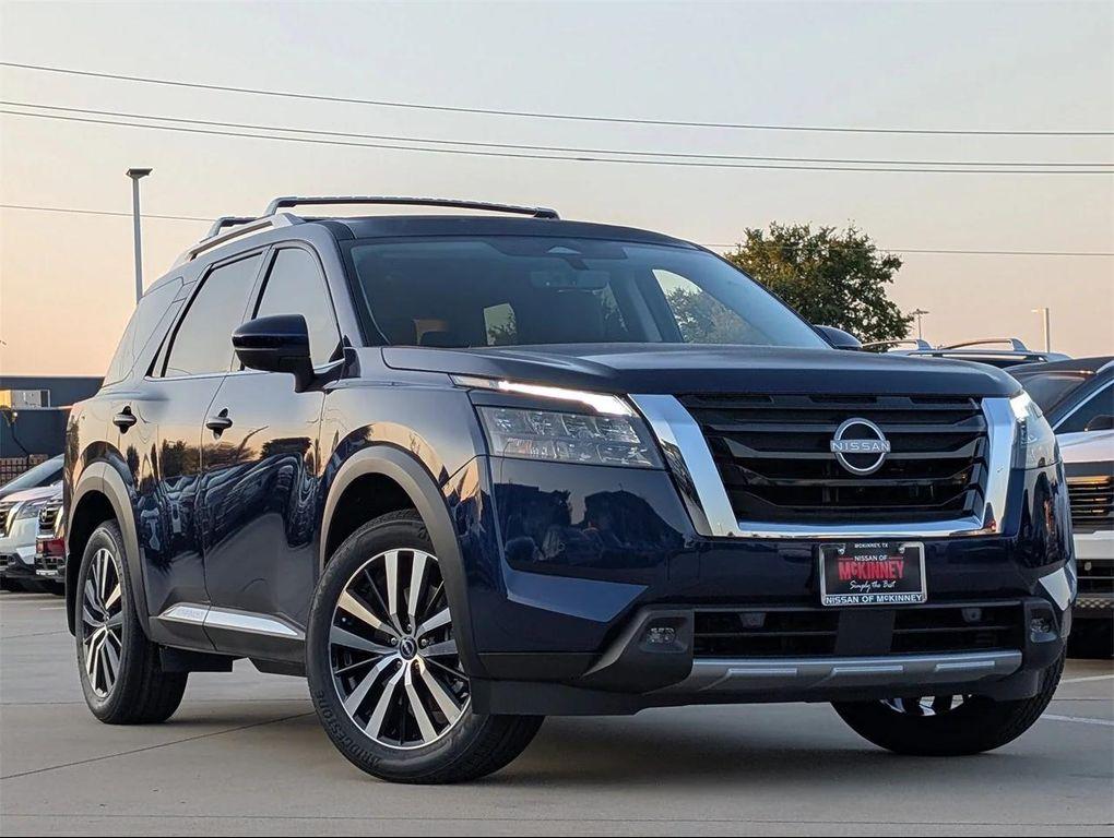 new 2025 Nissan Pathfinder car, priced at $42,444