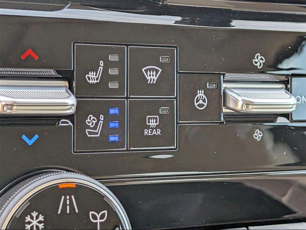 new 2026 Nissan Armada car, priced at $69,792