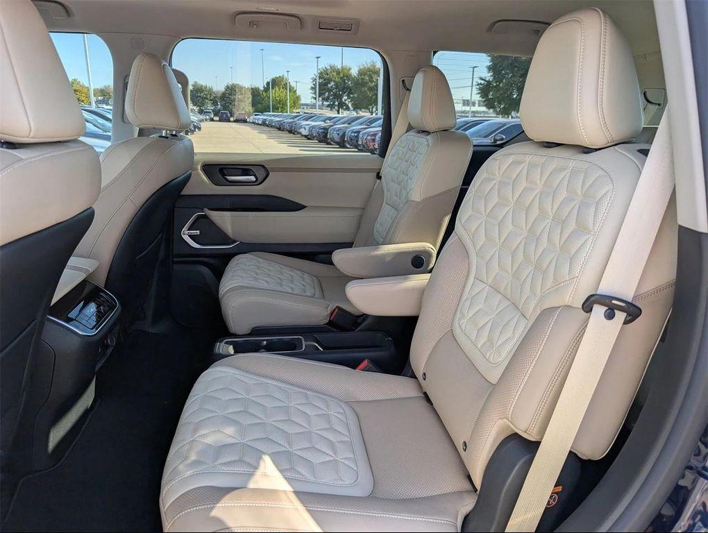 new 2026 Nissan Armada car, priced at $69,792