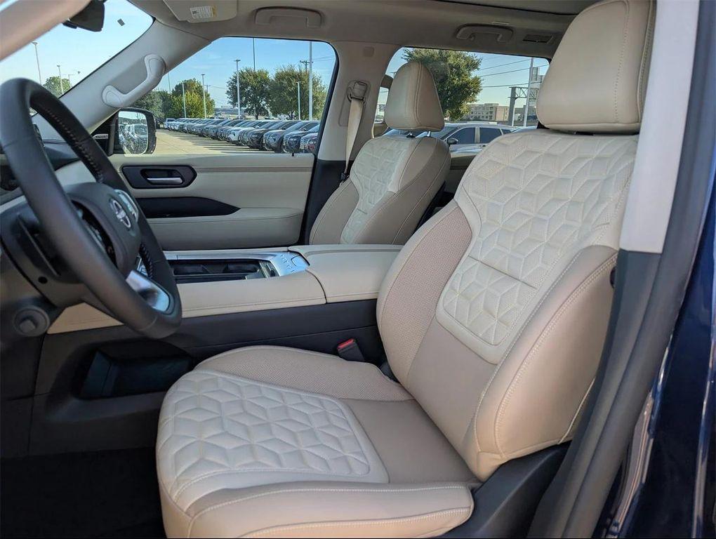 new 2026 Nissan Armada car, priced at $69,792