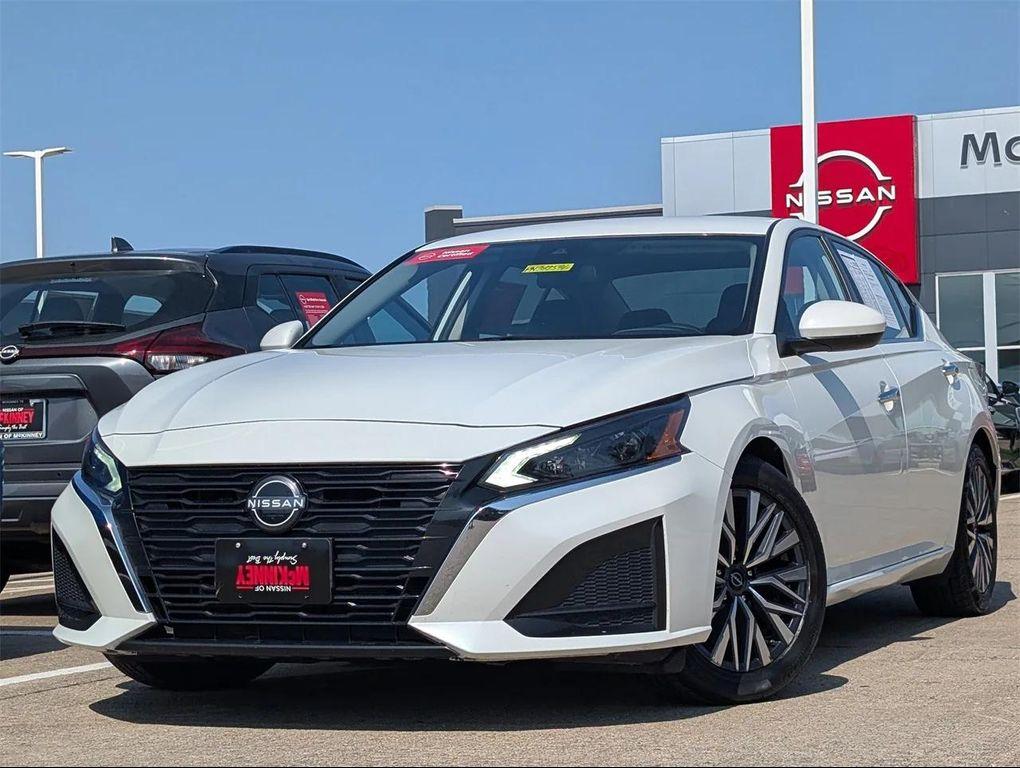 used 2023 Nissan Altima car, priced at $18,900