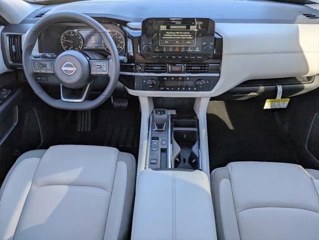 new 2025 Nissan Pathfinder car, priced at $41,994