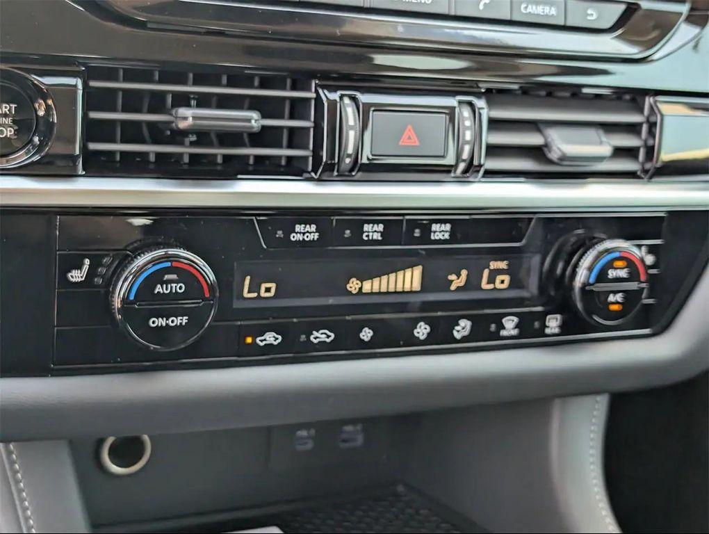 new 2025 Nissan Pathfinder car, priced at $33,415