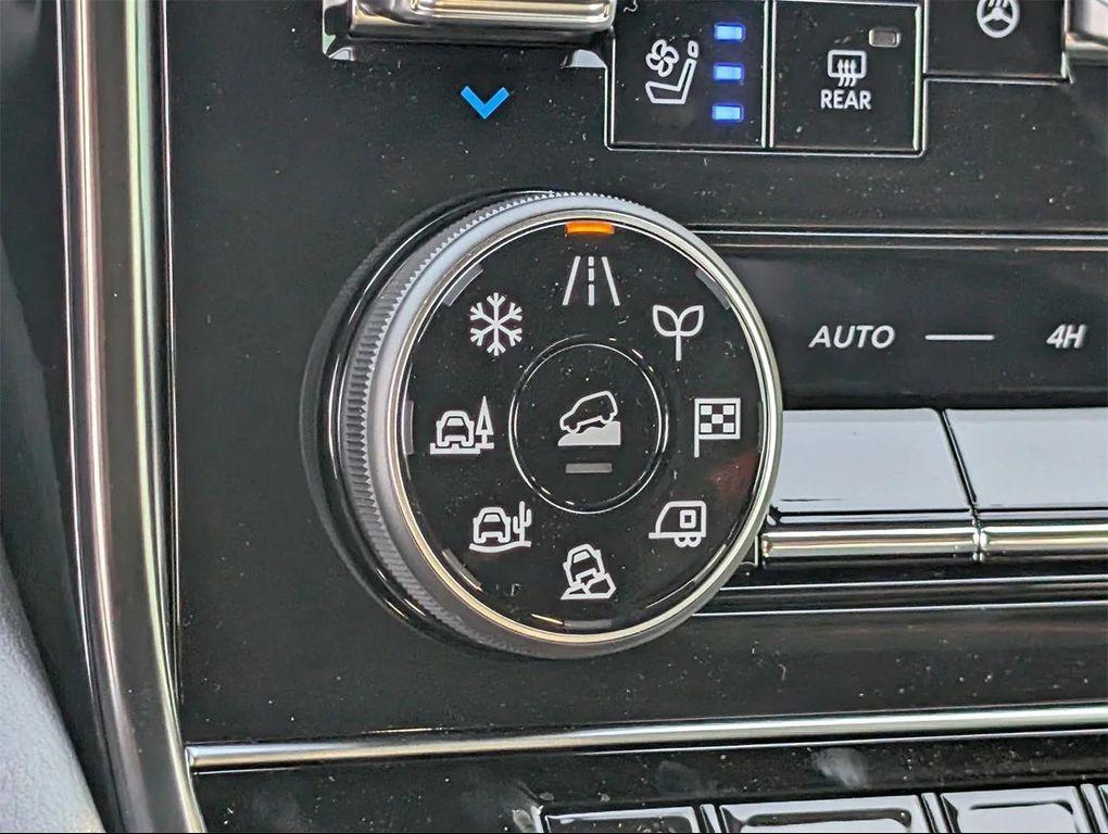 new 2025 Nissan Armada car, priced at $70,792