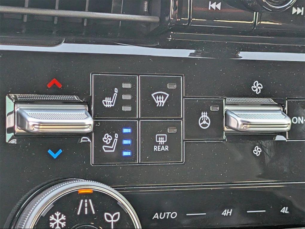 new 2025 Nissan Armada car, priced at $70,792