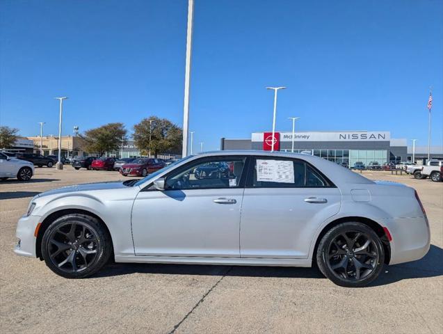 used 2022 Chrysler 300 car, priced at $26,900