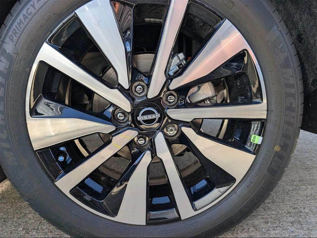 new 2025 Nissan Sentra car, priced at $24,075