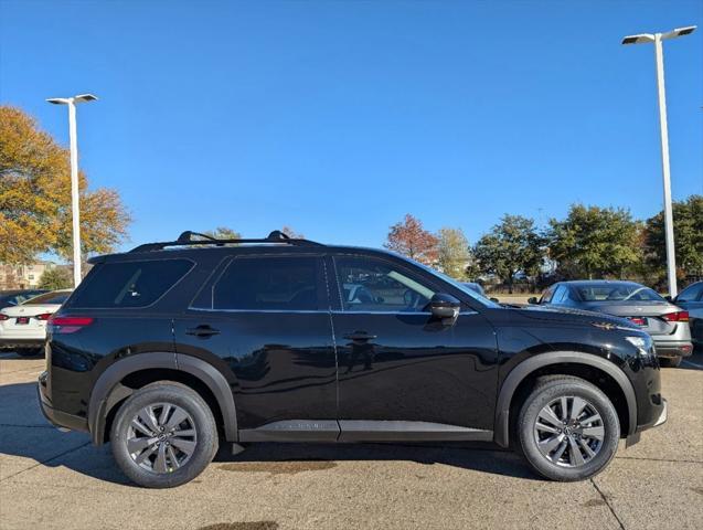 new 2025 Nissan Pathfinder car, priced at $37,734