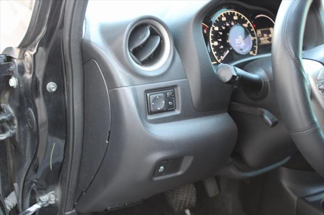 used 2015 Nissan Versa Note car, priced at $7,600