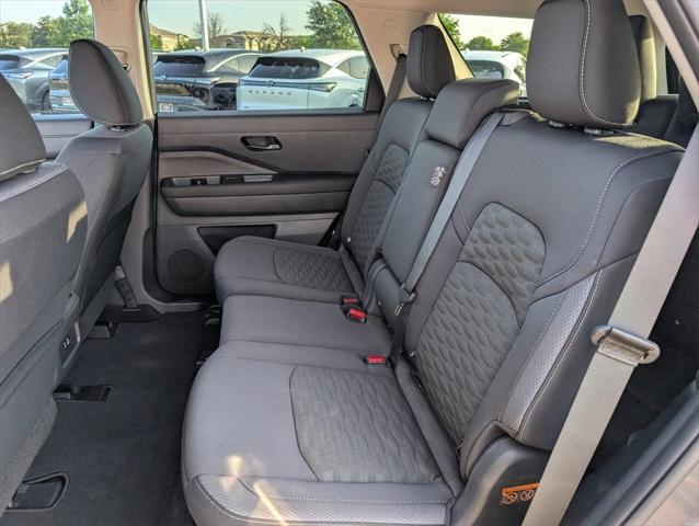 new 2025 Nissan Pathfinder car, priced at $35,931