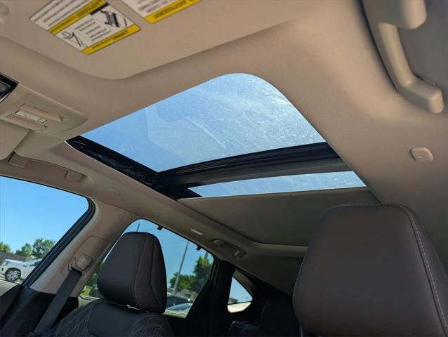 new 2025 Nissan Murano car, priced at $50,222
