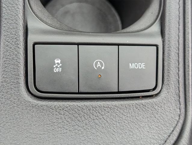 used 2023 Cadillac XT4 car, priced at $25,400