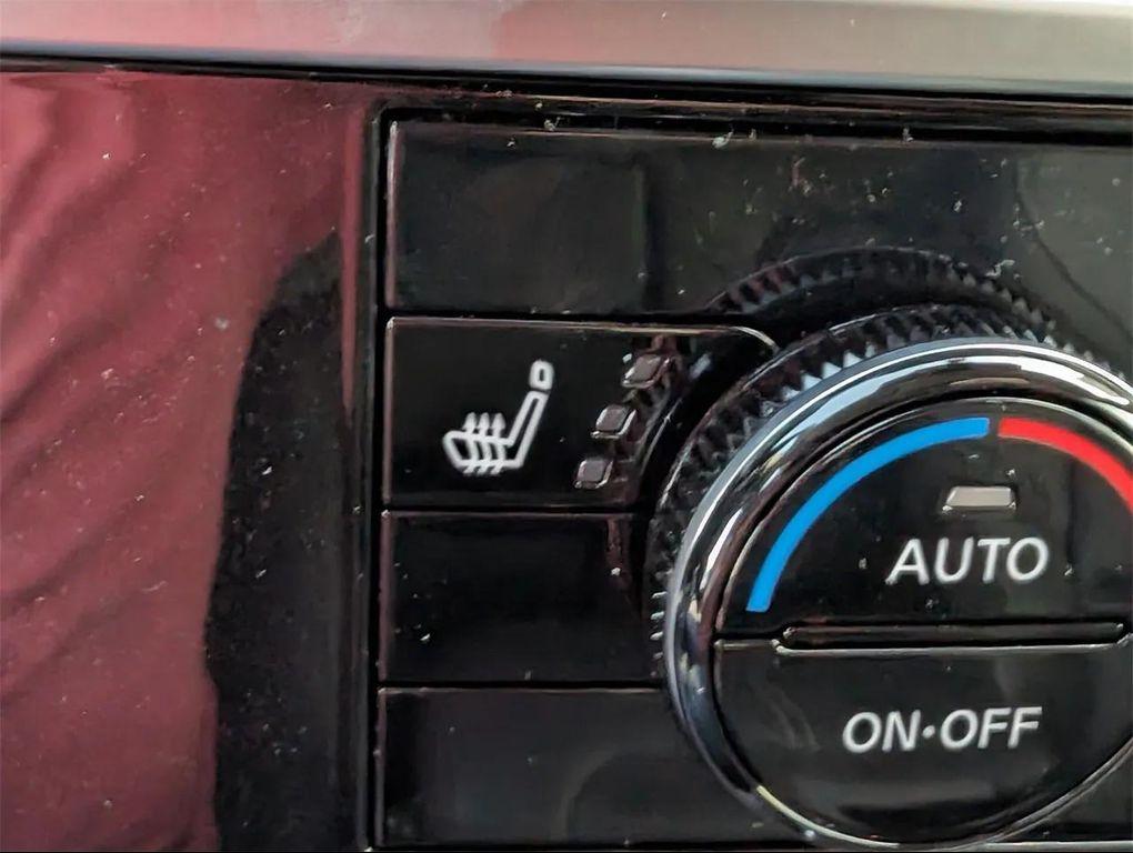 new 2025 Nissan Pathfinder car, priced at $35,130