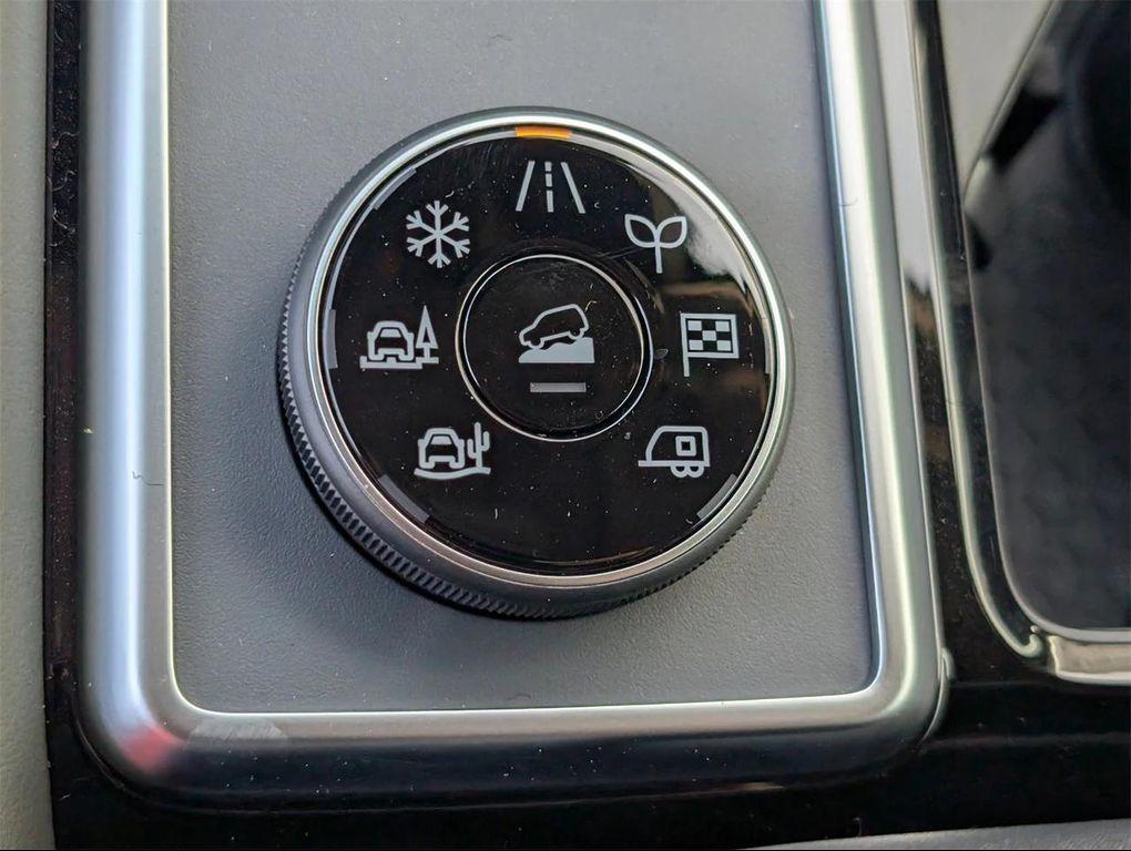 new 2025 Nissan Pathfinder car, priced at $35,130