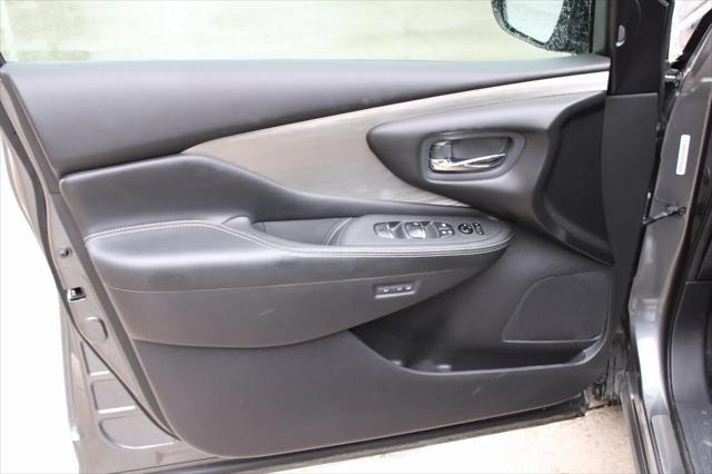 used 2016 Nissan Murano car, priced at $17,999