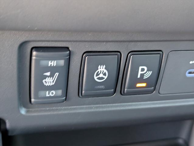new 2025 Nissan Frontier car, priced at $35,286
