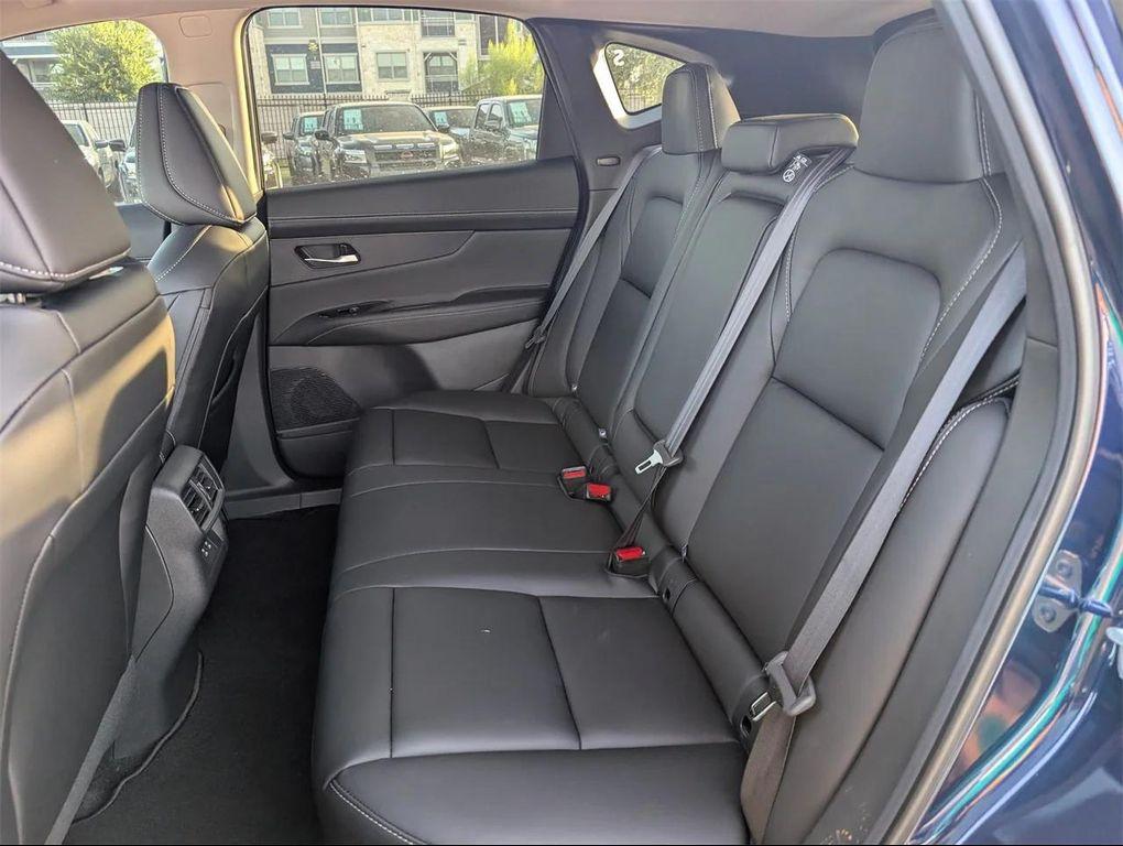 new 2025 Nissan Murano car, priced at $38,227