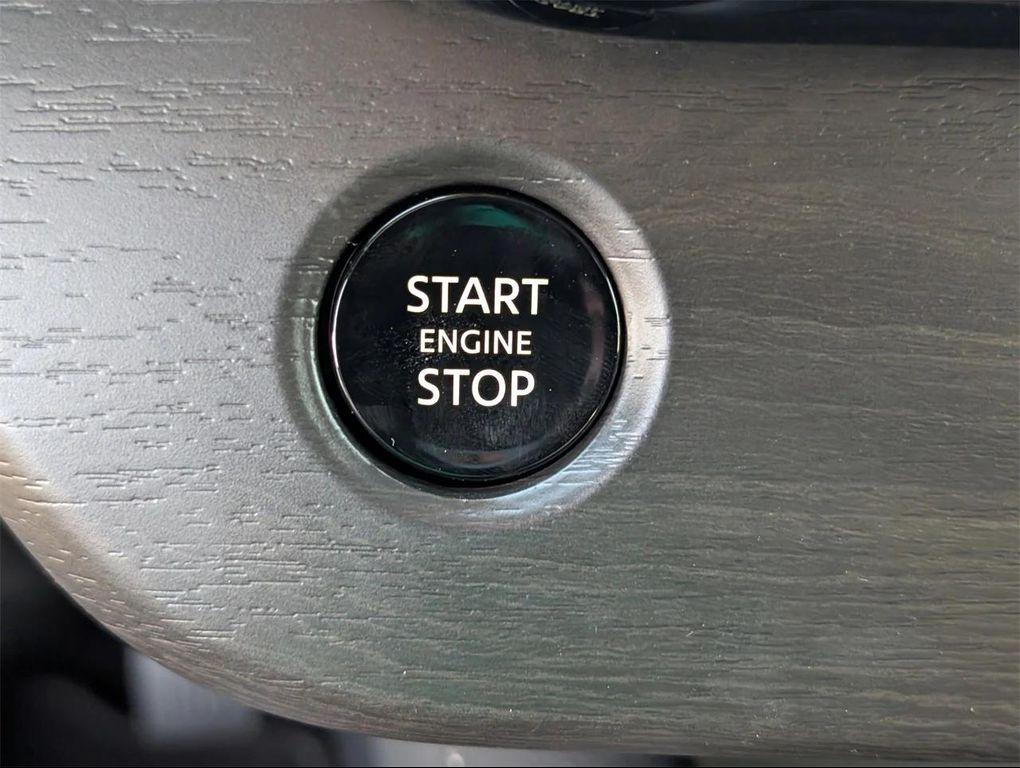 new 2025 Nissan Murano car, priced at $38,227