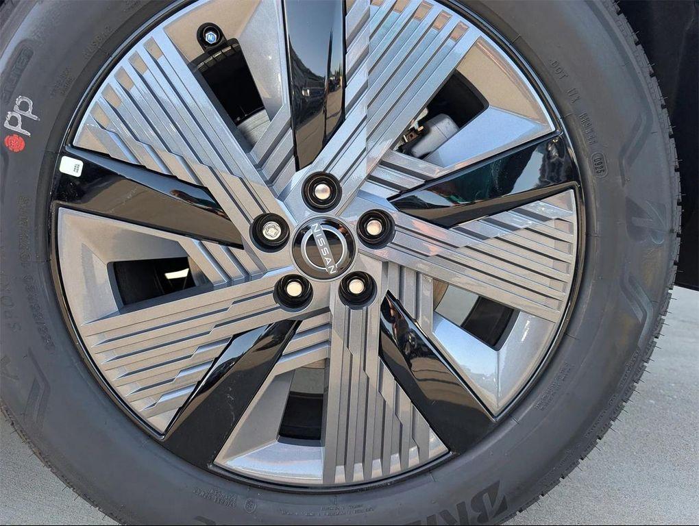 new 2025 Nissan Murano car, priced at $38,227