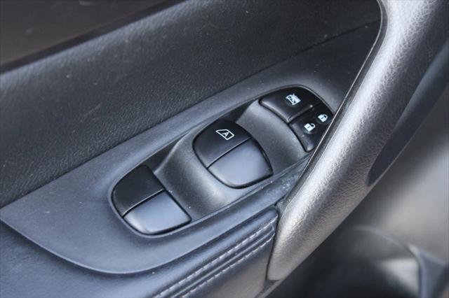used 2018 Nissan Rogue Sport car, priced at $11,600
