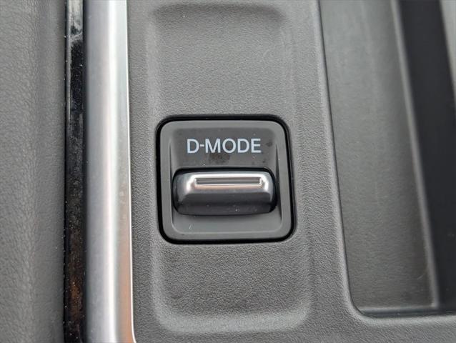 used 2023 Nissan Pathfinder car, priced at $31,400