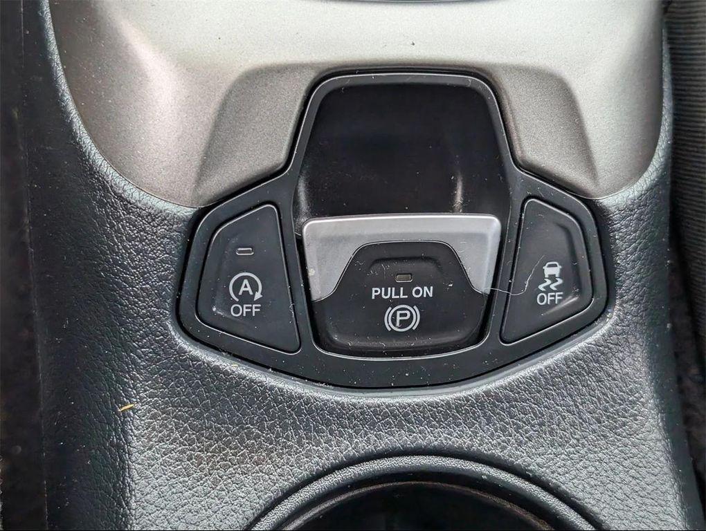 used 2020 Jeep Compass car, priced at $15,388