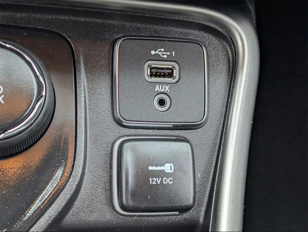 used 2020 Jeep Compass car, priced at $15,388