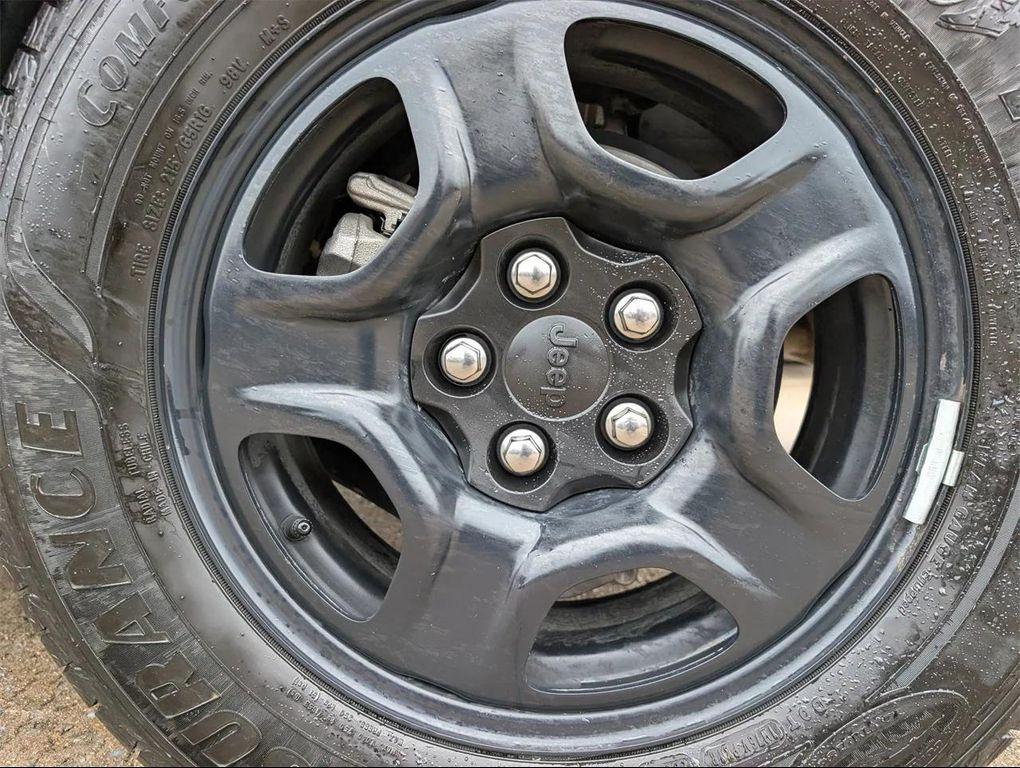 used 2020 Jeep Compass car, priced at $15,388