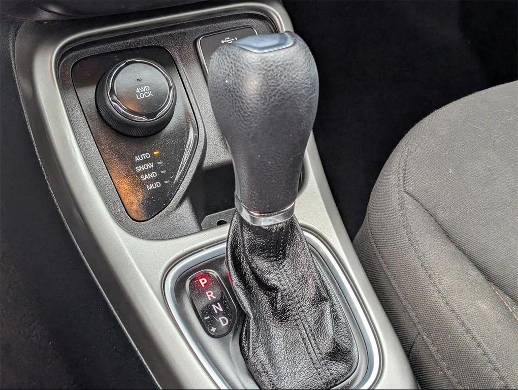 used 2020 Jeep Compass car, priced at $15,388