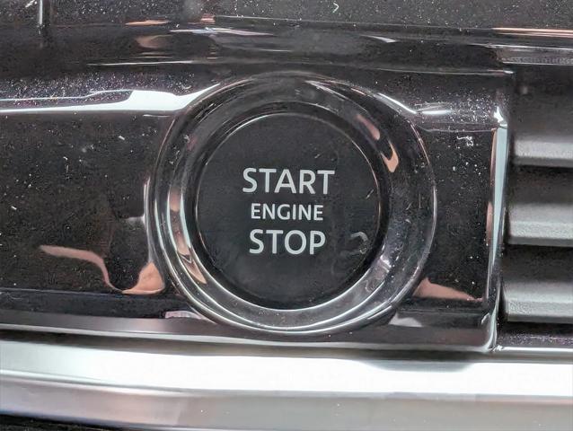 new 2025 Nissan Pathfinder car, priced at $41,698