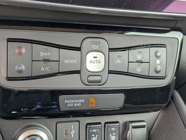 new 2025 Nissan Leaf car, priced at $29,139