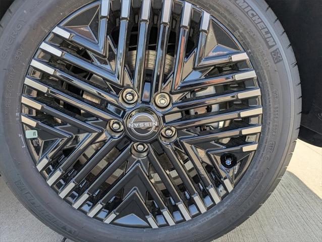 new 2025 Nissan Leaf car, priced at $29,139