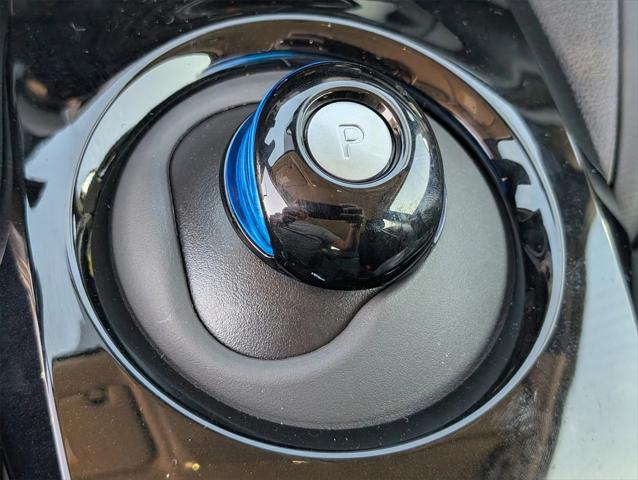 new 2025 Nissan Leaf car, priced at $29,139