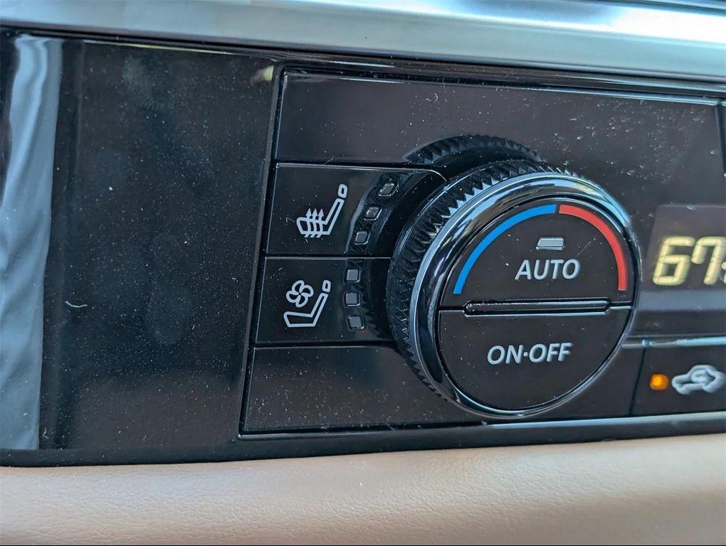 new 2025 Nissan Pathfinder car, priced at $40,946