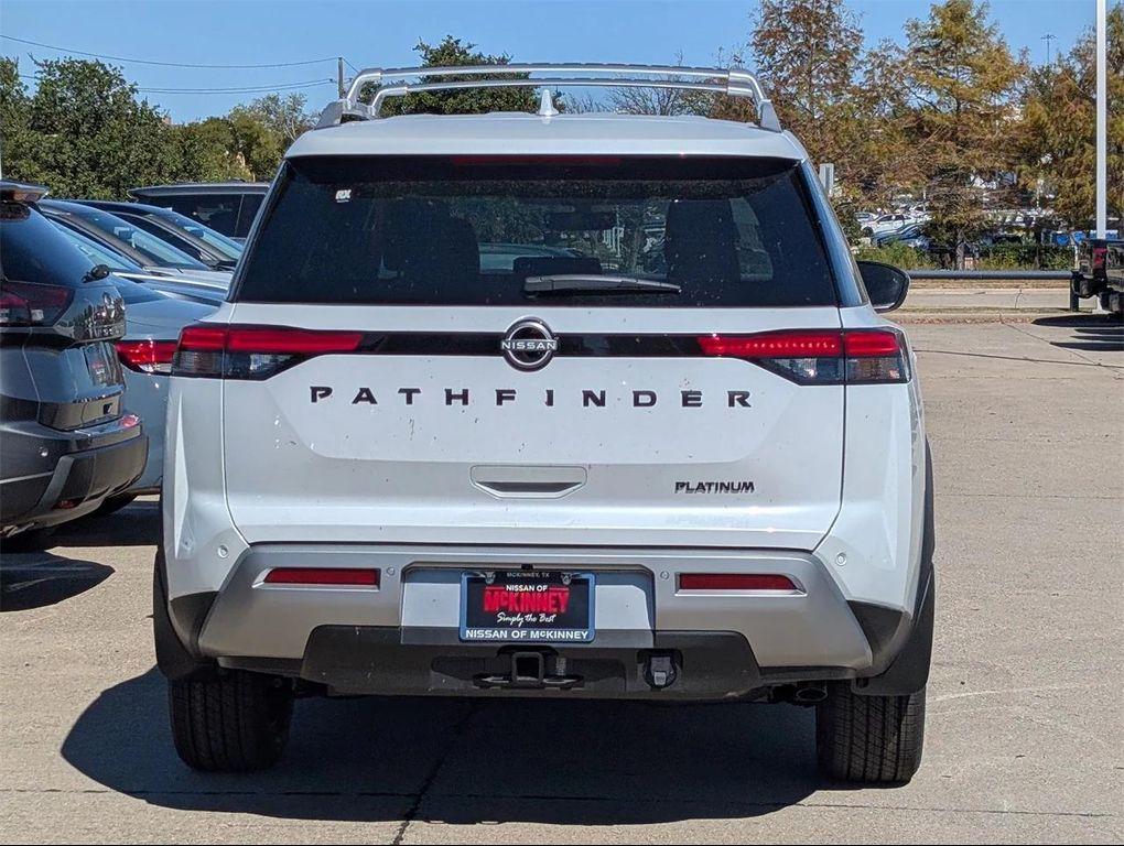new 2025 Nissan Pathfinder car, priced at $40,946