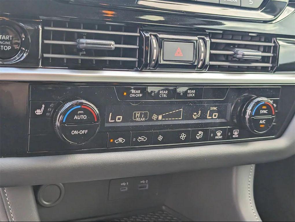 new 2025 Nissan Pathfinder car, priced at $31,108