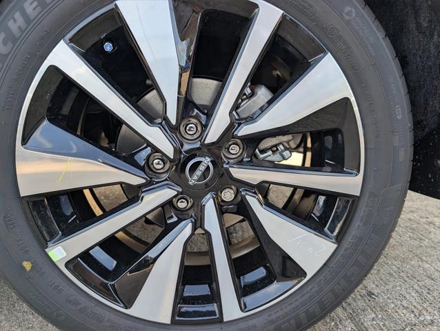 new 2025 Nissan Sentra car, priced at $23,848