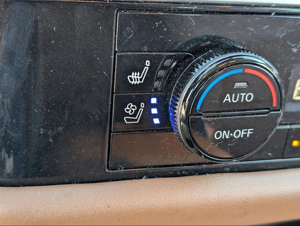 used 2024 Nissan Pathfinder car, priced at $37,300