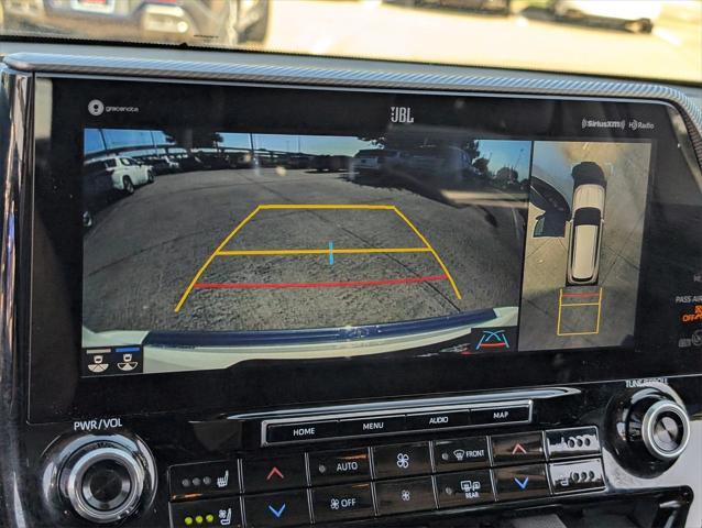 used 2020 Toyota Highlander car, priced at $32,400